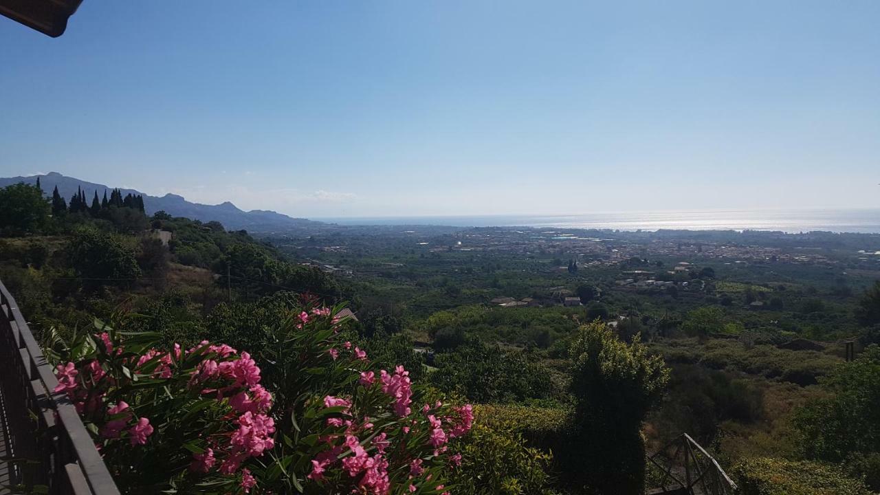 Open Land Holiday House Villa Fiumefreddo di Sicilia Exterior foto